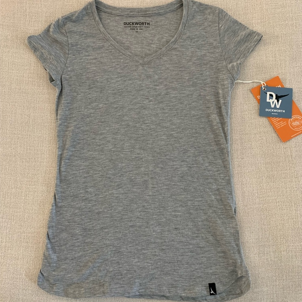 Duckworth wool vapor v neck shirt XS